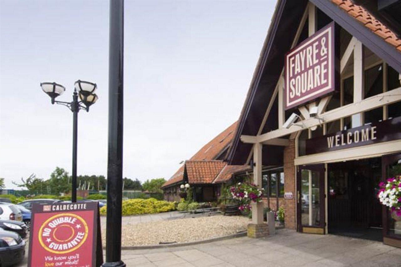 Premier Inn Milton Keynes South Екстер'єр фото
